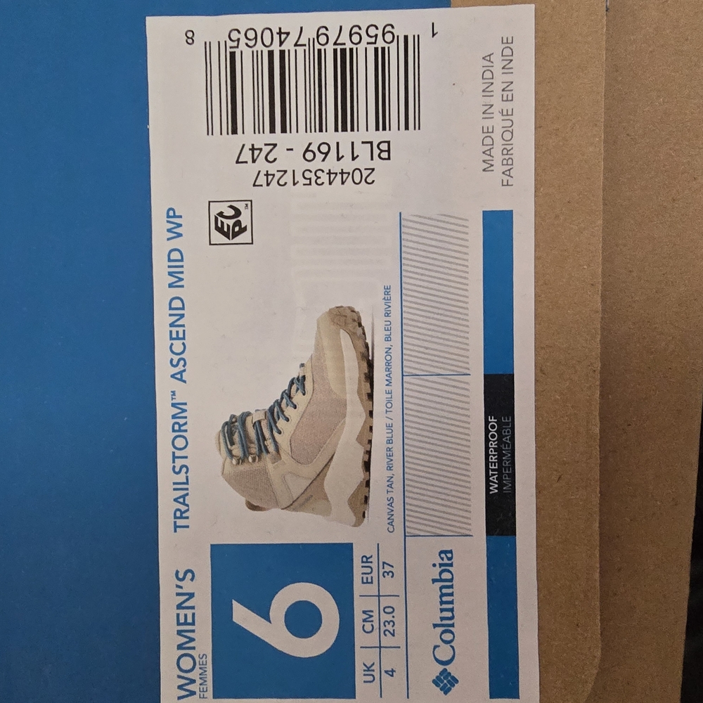 Columbia Women's Trailstorm Ascend Mid WP Shoes - Cream and Tan